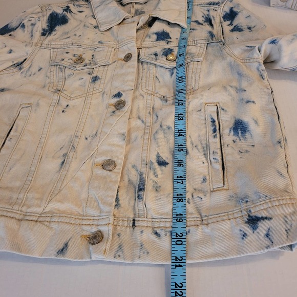 Free People NWT Rumors Acid Wash Denim Button‎ Jacket Jones Tie Dye Blue Small - Picture 14 of 14